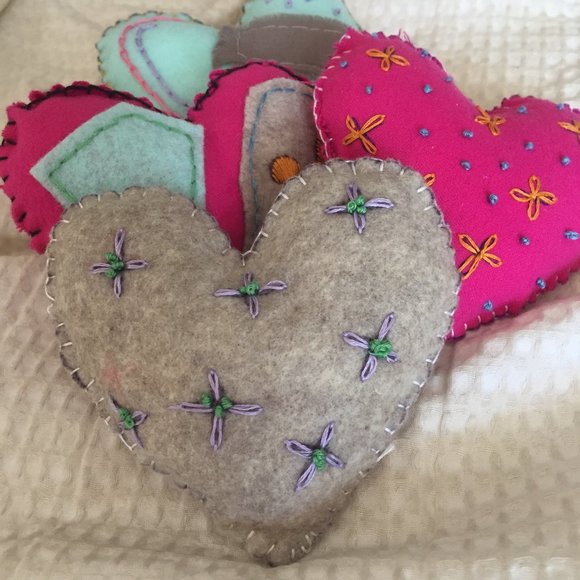 Plush Hearts - Picture 1 of 1